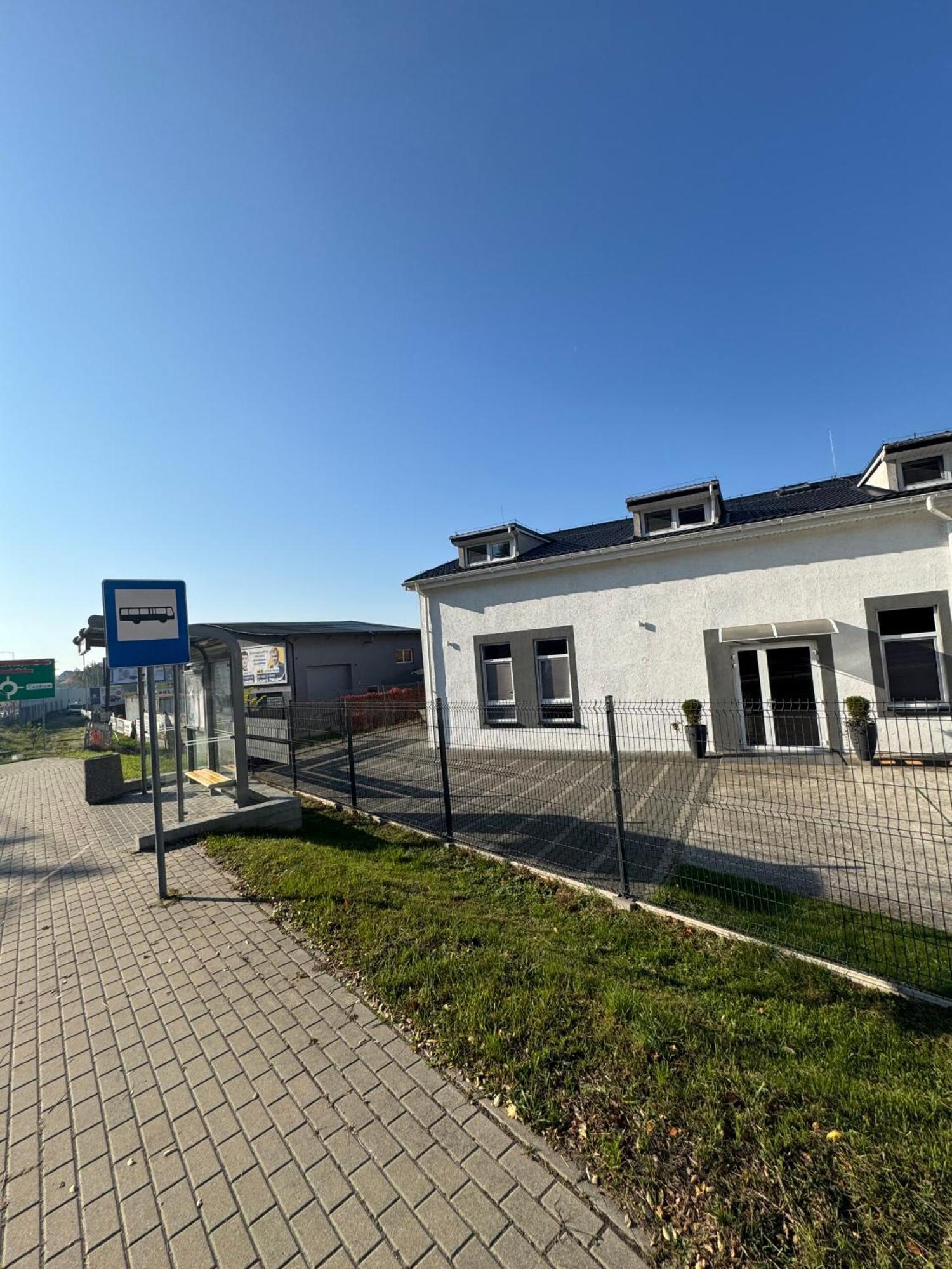 Hostelik Przy Przystanku kwatery pracownicze Gryfino Zewnętrze zdjęcie